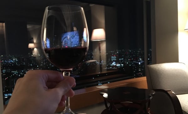 ザ・リッツ・カールトン東京のミレニアスイートでワインを飲みました