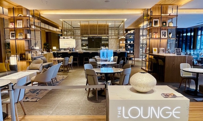 コートヤード・バイ・マリオット名古屋のロビーバー「THE LOUNGE」